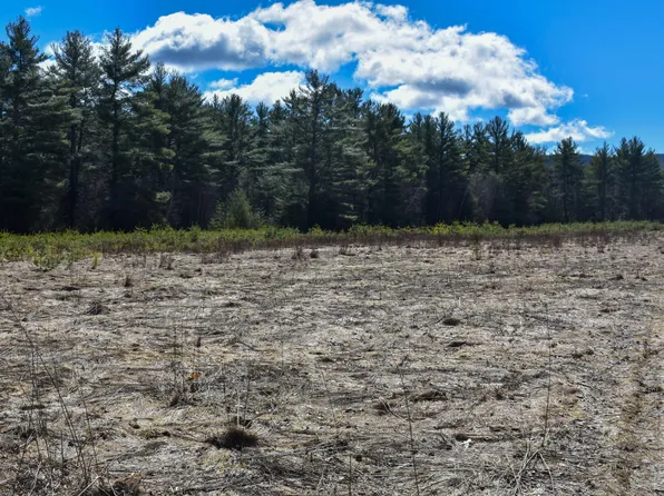 35 Starbird Road, Sumner, ME 04292