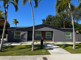 7th Avenue Highlands, Miami, FL 33150