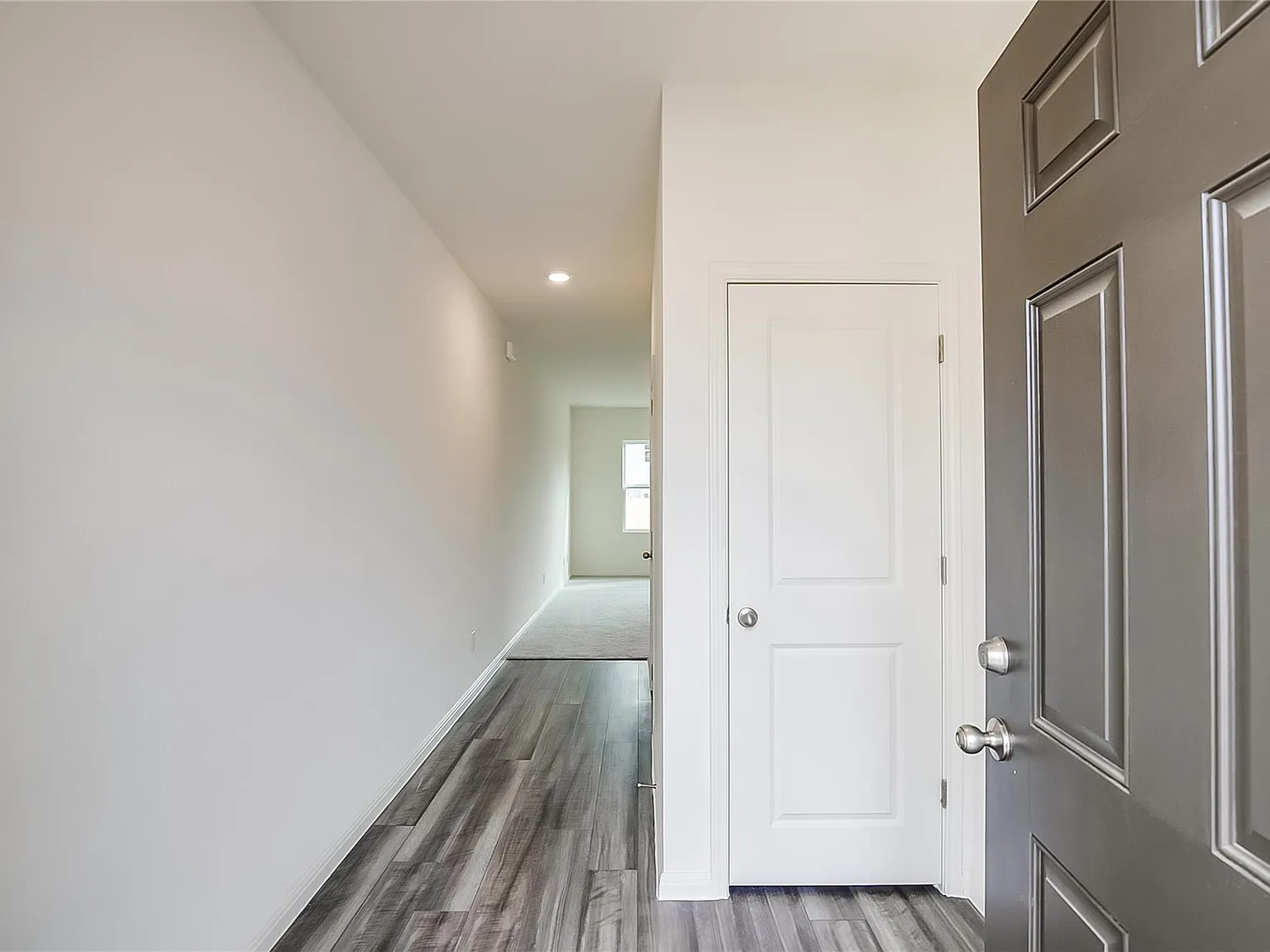 3 bed, 2.5 bath, 1605 sqft, $1,850 — Photo 4
