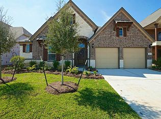 9415 Chase Hollow Ln, Cypress, TX 77433