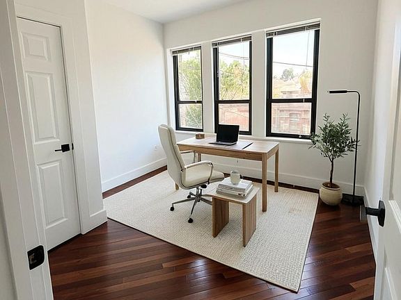 3rd image of 3984 Commonwealth St