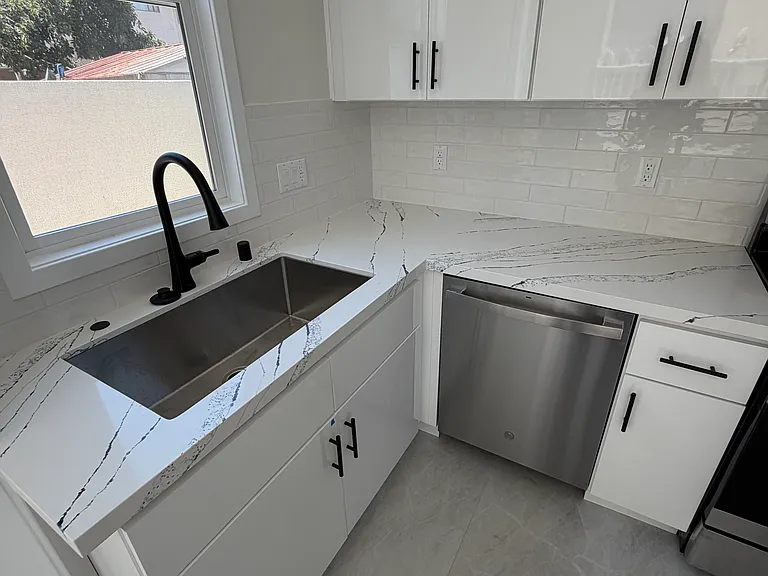 2708 Birch St #2710B — Photo 5