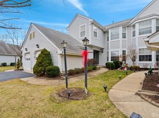 9B Abraham Lincoln Ct, Monroe Township, NJ 08831