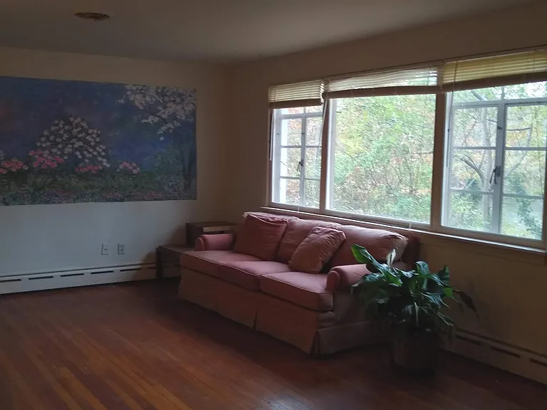 24508 Old Meadow Rd — Photo 16