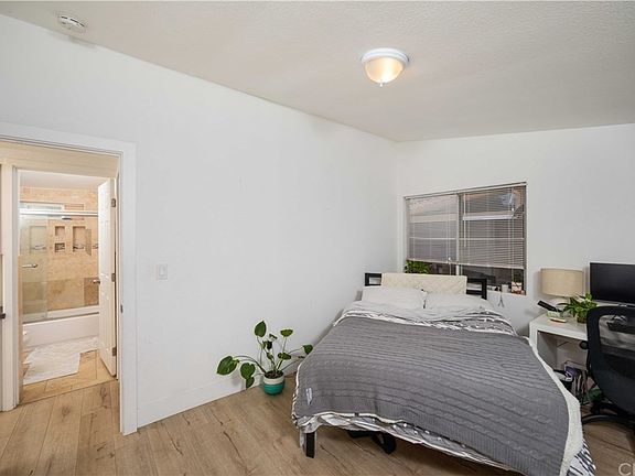 ROOM WILL BE UNFURNISHED, this is just an example.