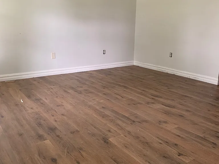 151 Valerie Dr — Photo 10