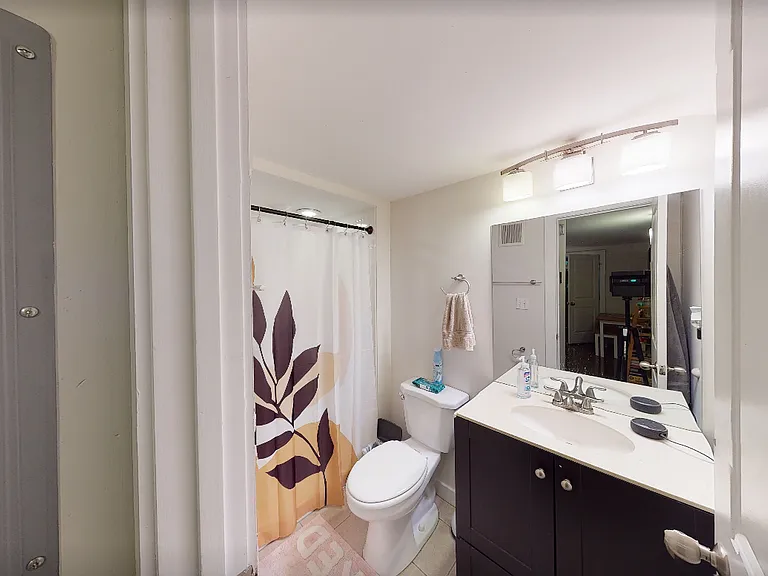 16 E Springfield St #2D — Photo 1