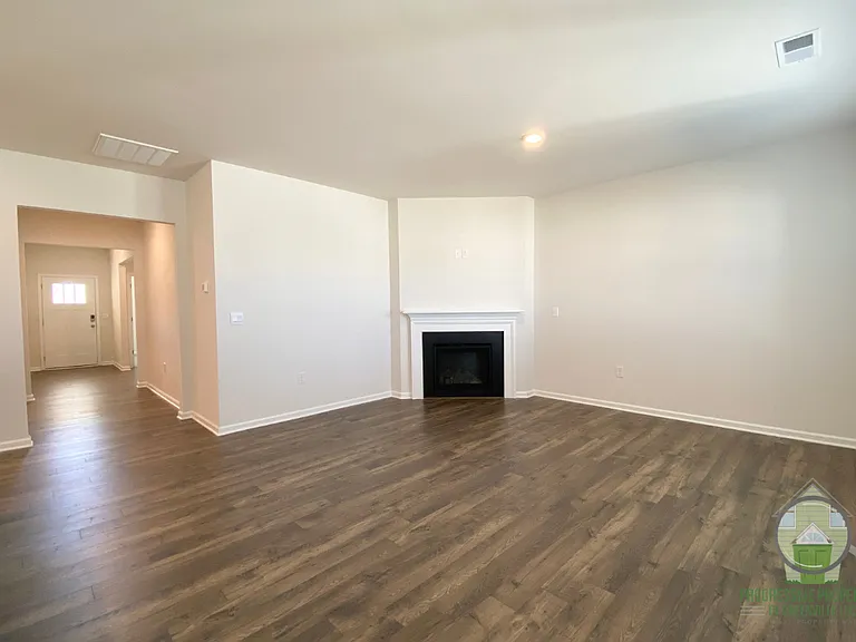 135 Bayridge Rd — Photo 7