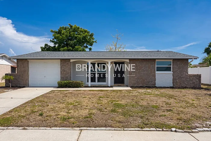 2 bed, 1.5 bath, 1153 sqft, $1,650 — Photo 2