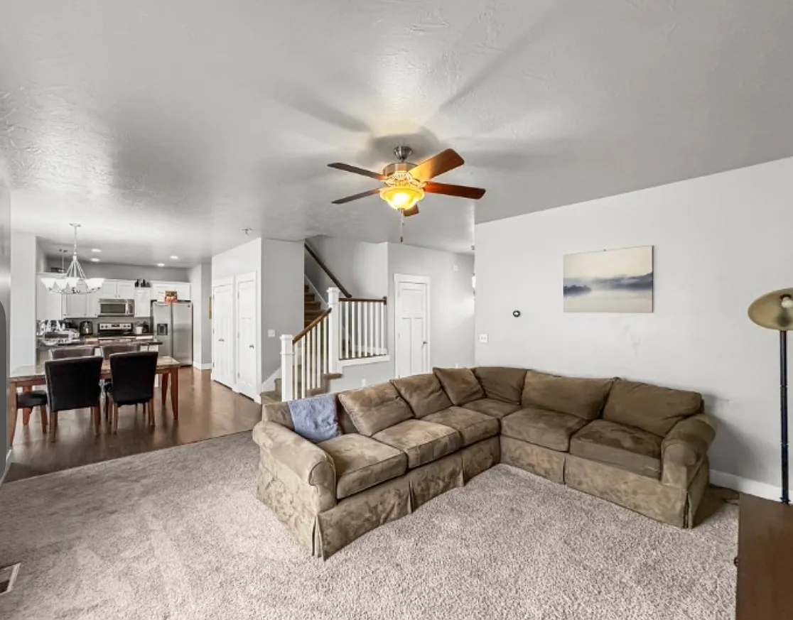 Vineyard Home — Photo 4