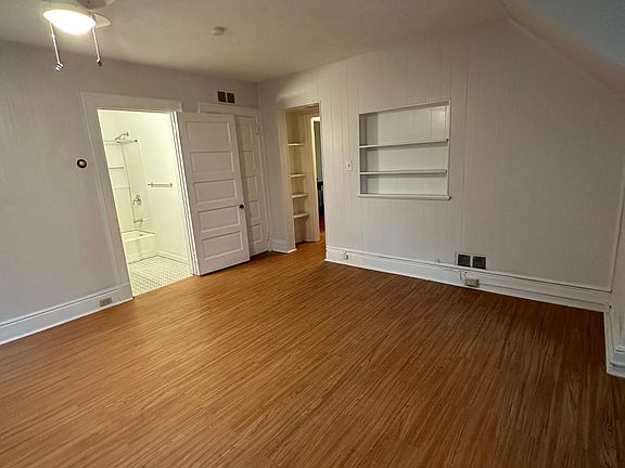 5th image of 5903 Wellesley Ave APT 5