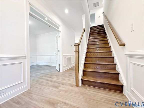 2nd image of 5139 Brandon Pines Dr