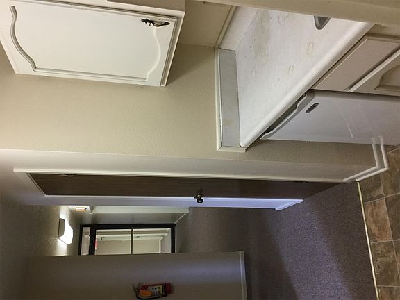 4th image of 440 N 18th St Ste 8