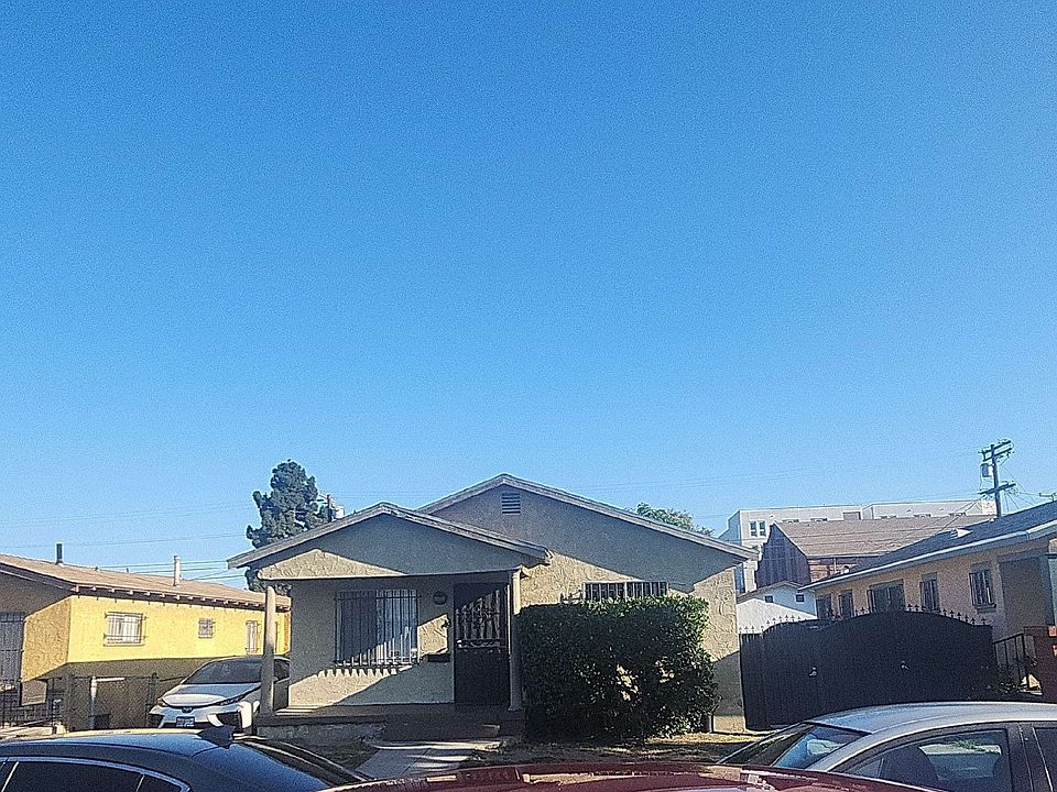2nd image of 1340 W 65th St