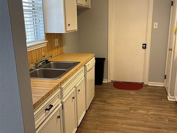 5th image of 2615 Longleaf Pines Dr