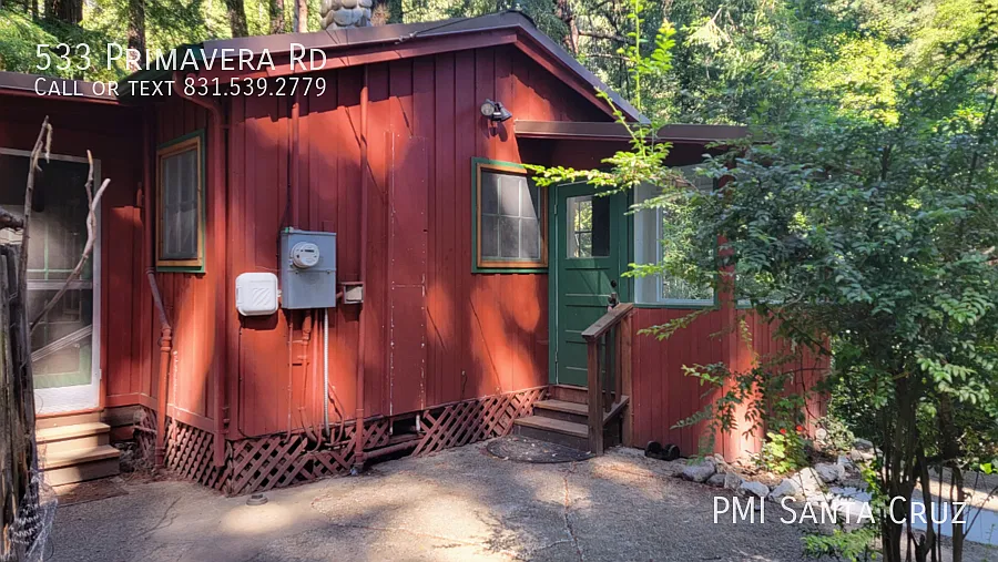 Test-Cozy Cottage with Deck and Redwood and River Views — Photo 2