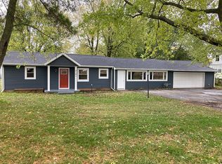 2101 Dixon Rd, Rock Falls, IL 61071