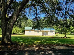 872 SE Bisbee Loop, Madison, FL 32340