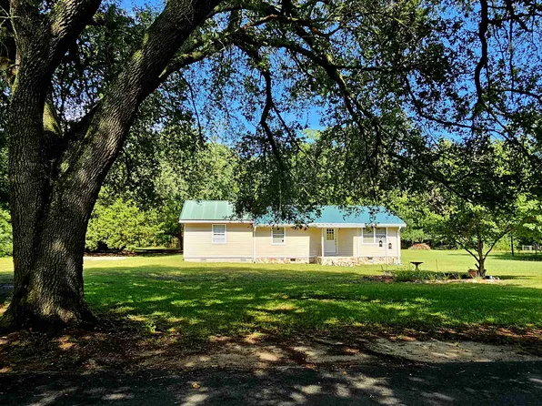 872 SE Bisbee Loop, Madison, FL 32340