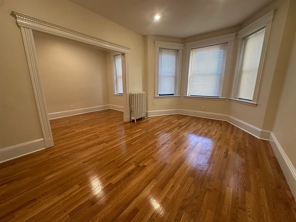1 bed, 1.0 bath, 776 sqft, $3,200 — Photo 4