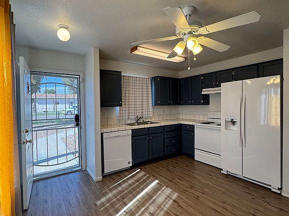 5th image of 254 Riverwood Ln