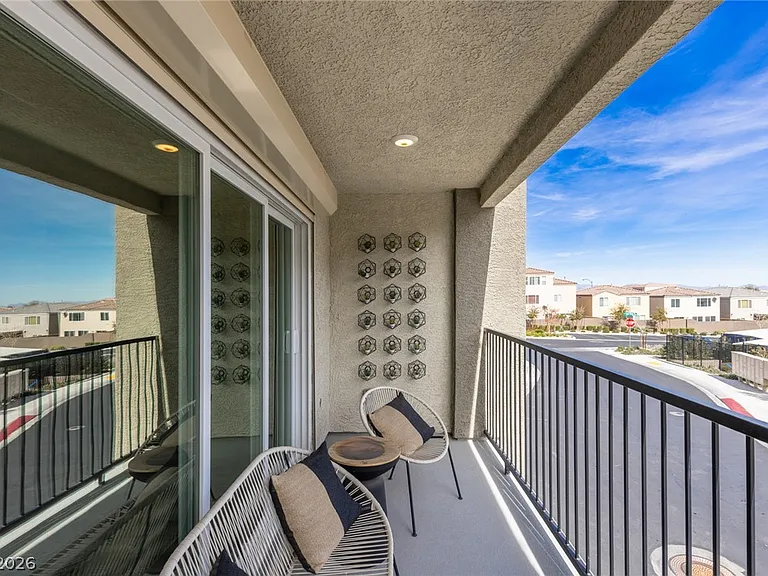 6829 Prairie Pearl St — Photo 22