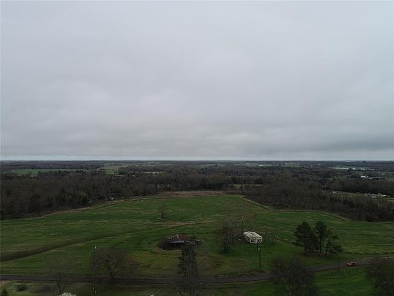 4th image of 1141 County Road 2382