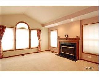 3rd image of 703 Wysteria Dr