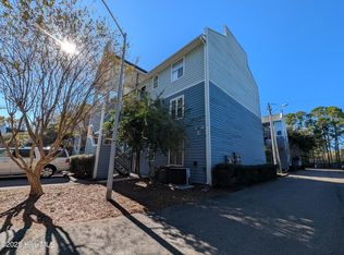4240 Wilshire Blvd APT 201, Wilmington, NC 28403
