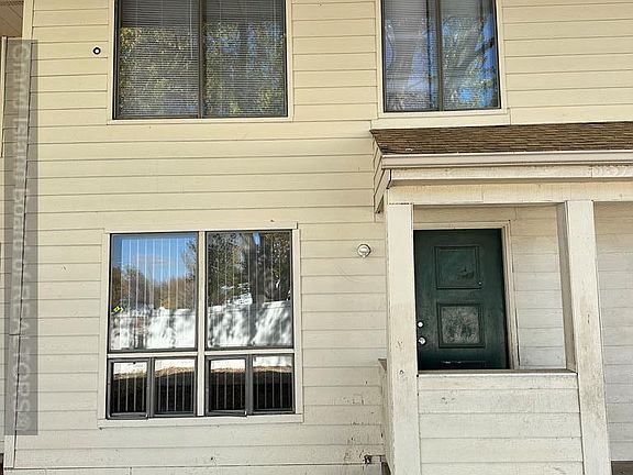 2nd image of 210 Piper St APT 3