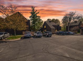 117 Inverness Ct, Kalamazoo, MI 49006