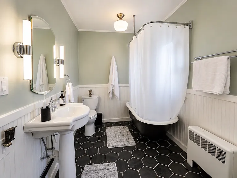 21 Madison St #2 — Photo 7