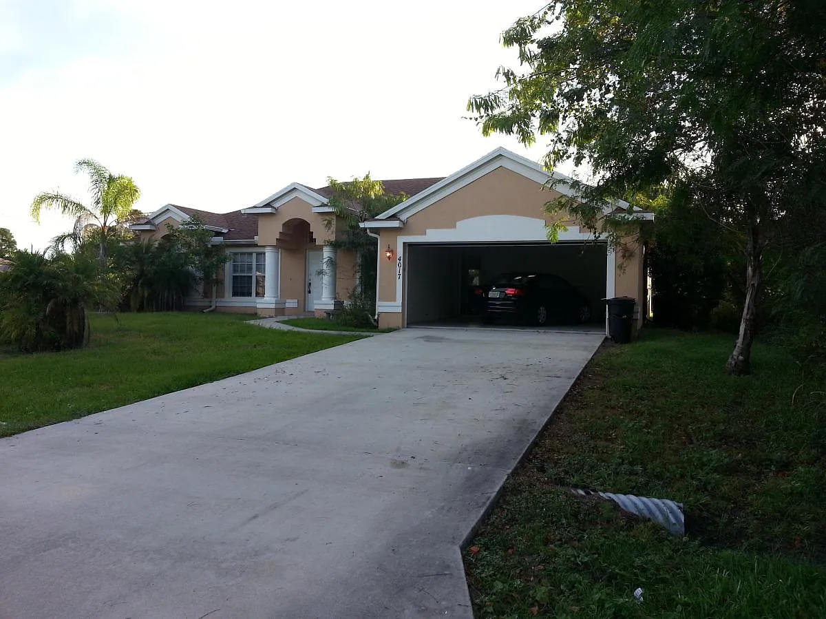 4 bed, 2236 sqft, $2,795 — Photo 1