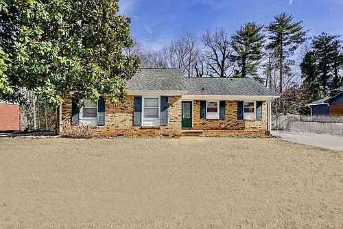 130 Heather Dr Photo 1