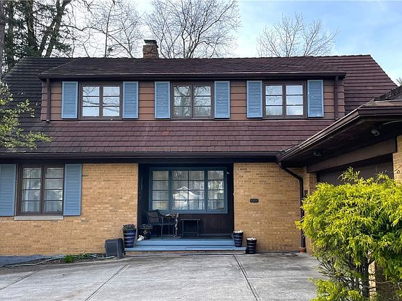 3rd image of 3314 Belvoir Blvd