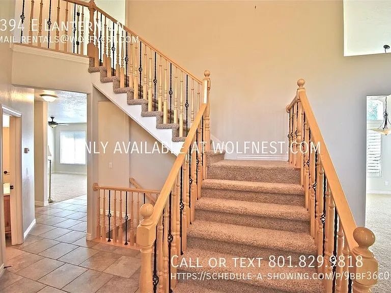 1394 E Lantern Ln — Photo 2