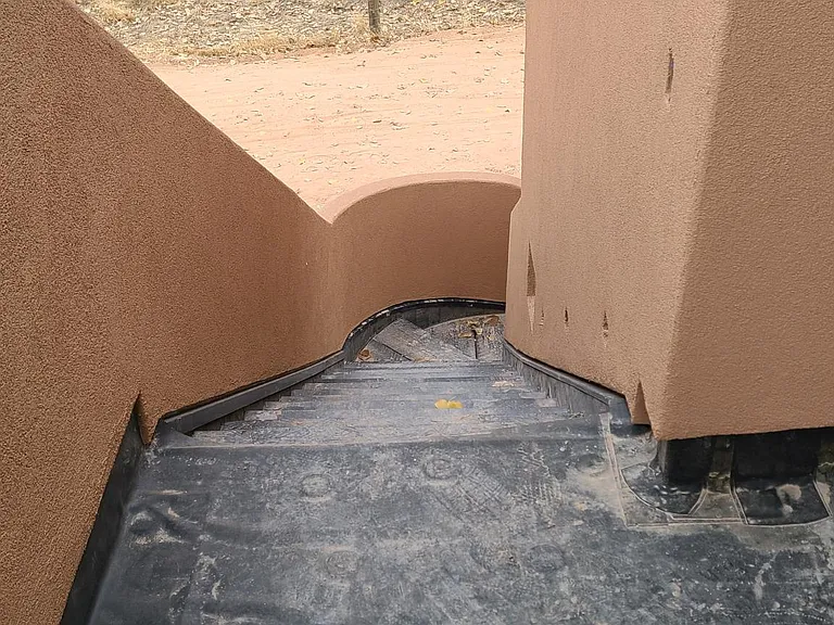 Stairway to appartment.