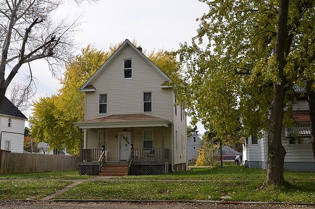 1st image of 1024 Park Ave #1