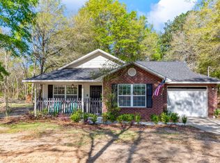 6781 Eastgate Rd, Milton, FL 32570