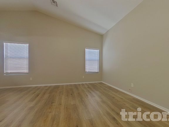 3rd image of 10368 W Atlantis Way