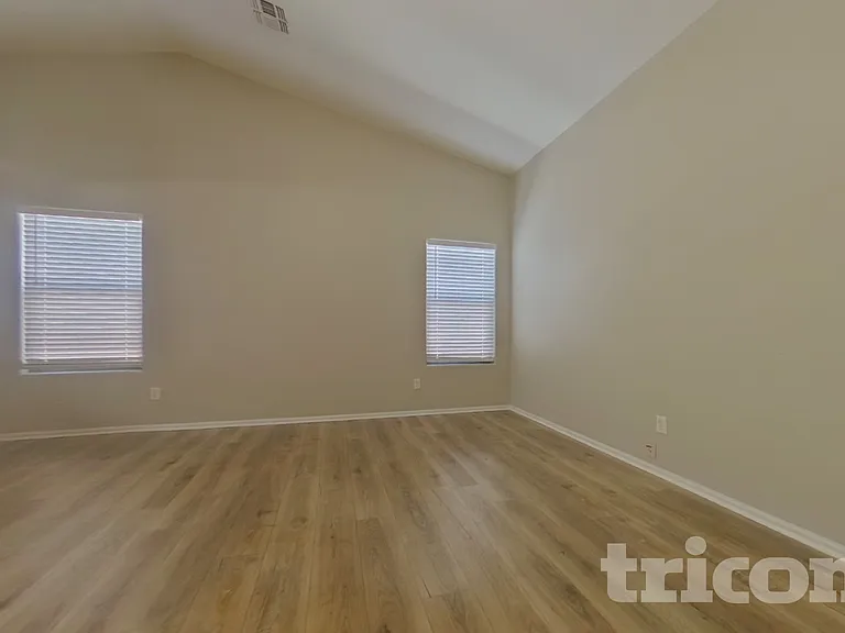 10368 W Atlantis Way — Photo 3