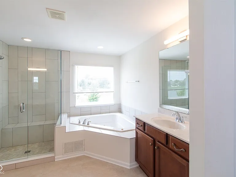 2641 Dawn Ridge Dr — Photo 23