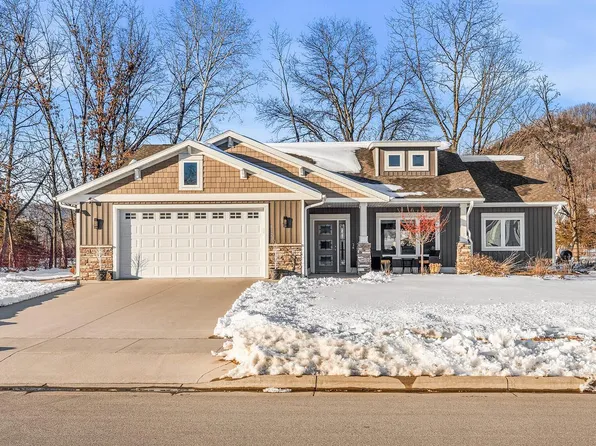 812 Bridle LANE, La Crescent, MN 55947