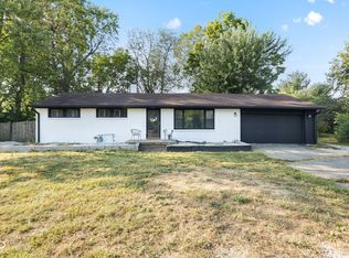 373 W County Line Rd, Greenwood, IN 46142