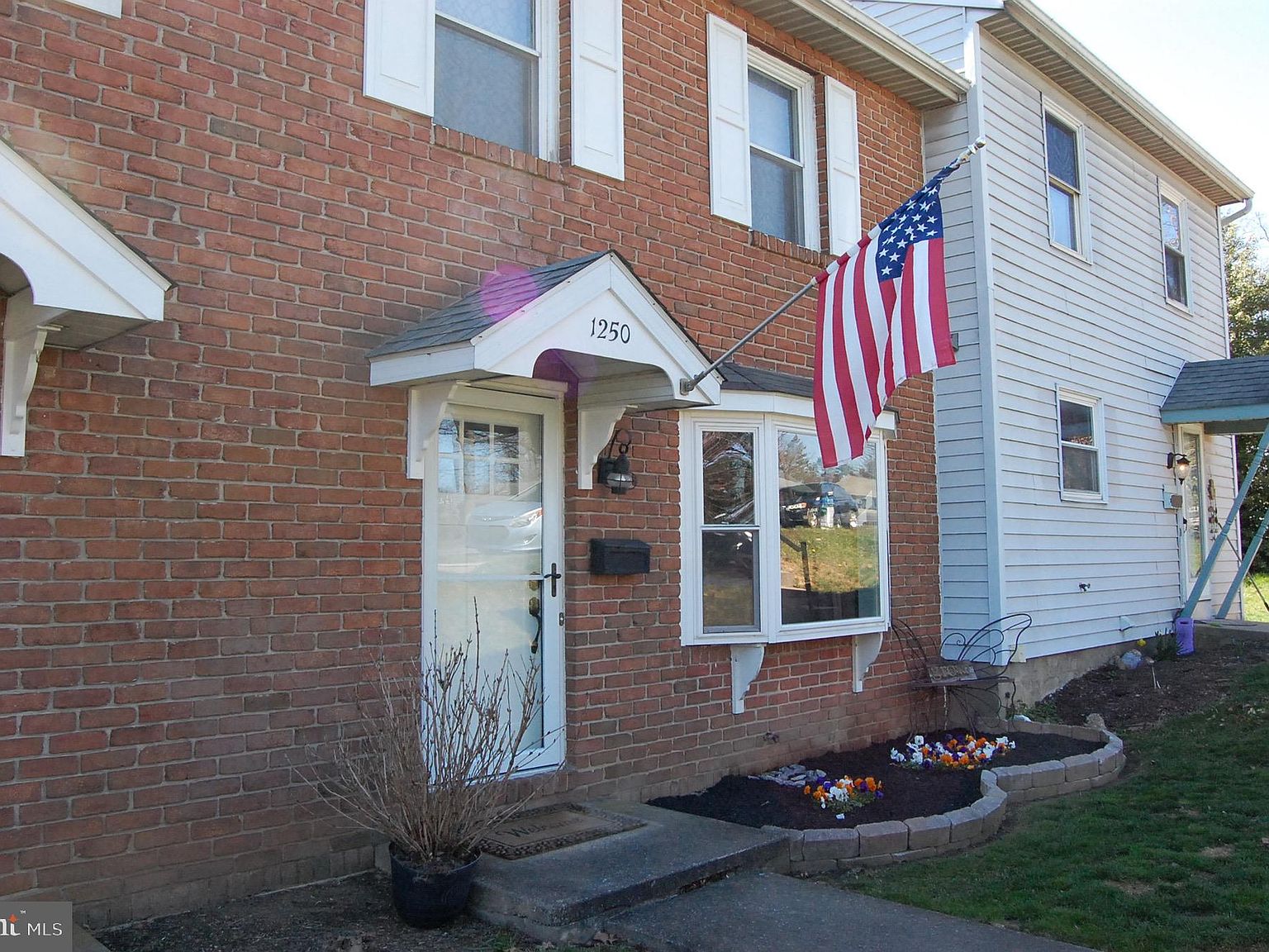 1250 S Mount Joy St, Elizabethtown, PA 17022 Zillow