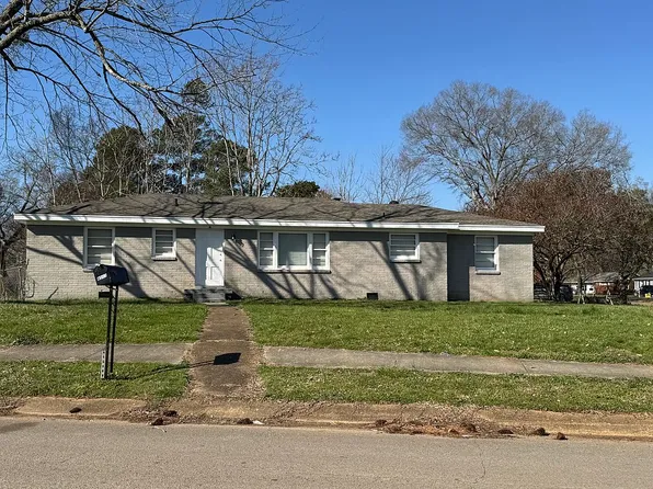4503 Kenwood Dr NW, Huntsville, AL 35810