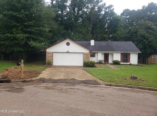 455 Eagle Ct, Byram, MS 39272