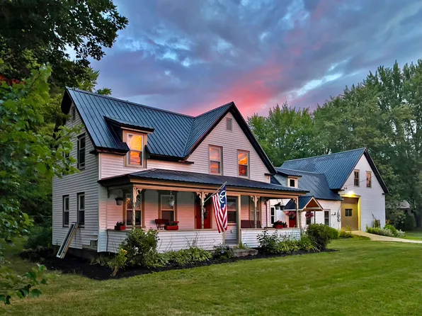 (undisclosed Address), Center Conway, NH 03813