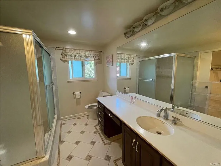 1420 Kensington Dr — Photo 11