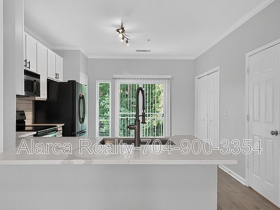 4th image of 3809 Picasso Ct
